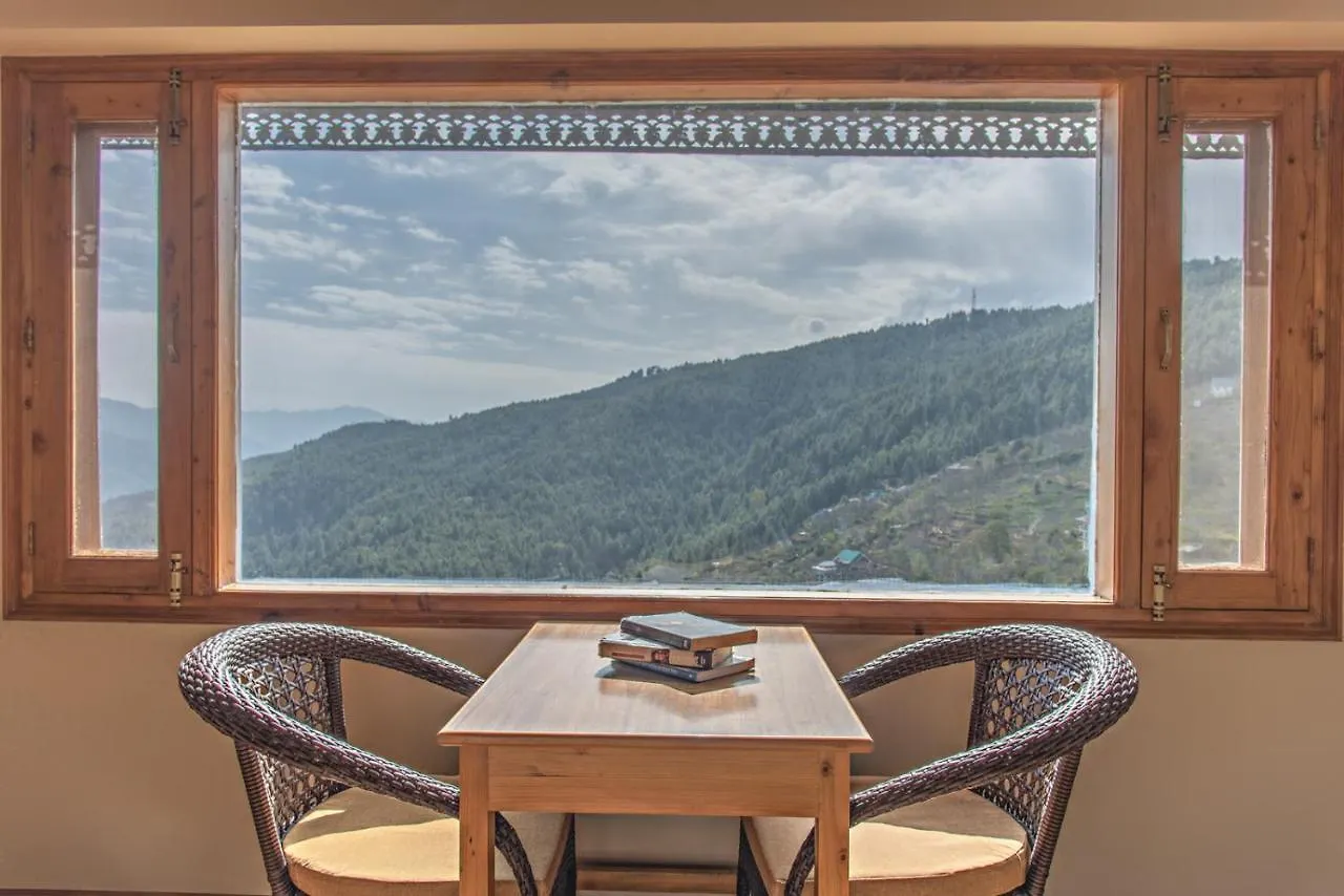 Echor Bhramara Estate, Kharapathar Hotel